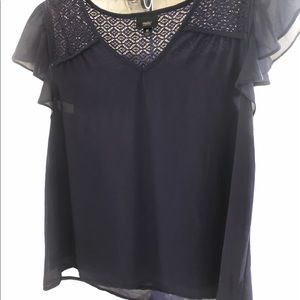 Short sleeve blouse